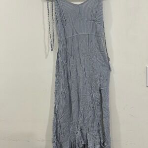 💜Abercrombie & Fitch Navy and White Striped Long Sleeve Dress